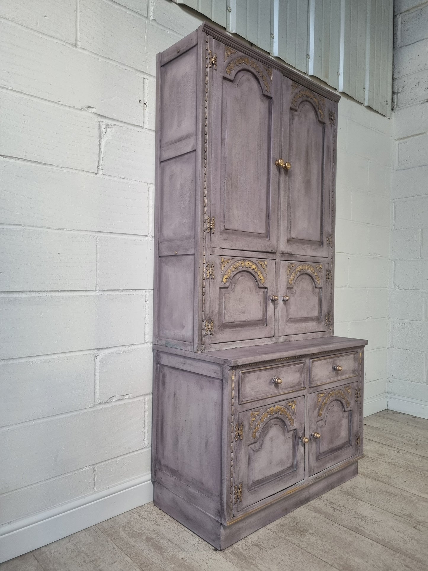 Hand Painted Vintage Cabinet – Upcycled Drinks Cabinet with Lights & Wallpaper Interior