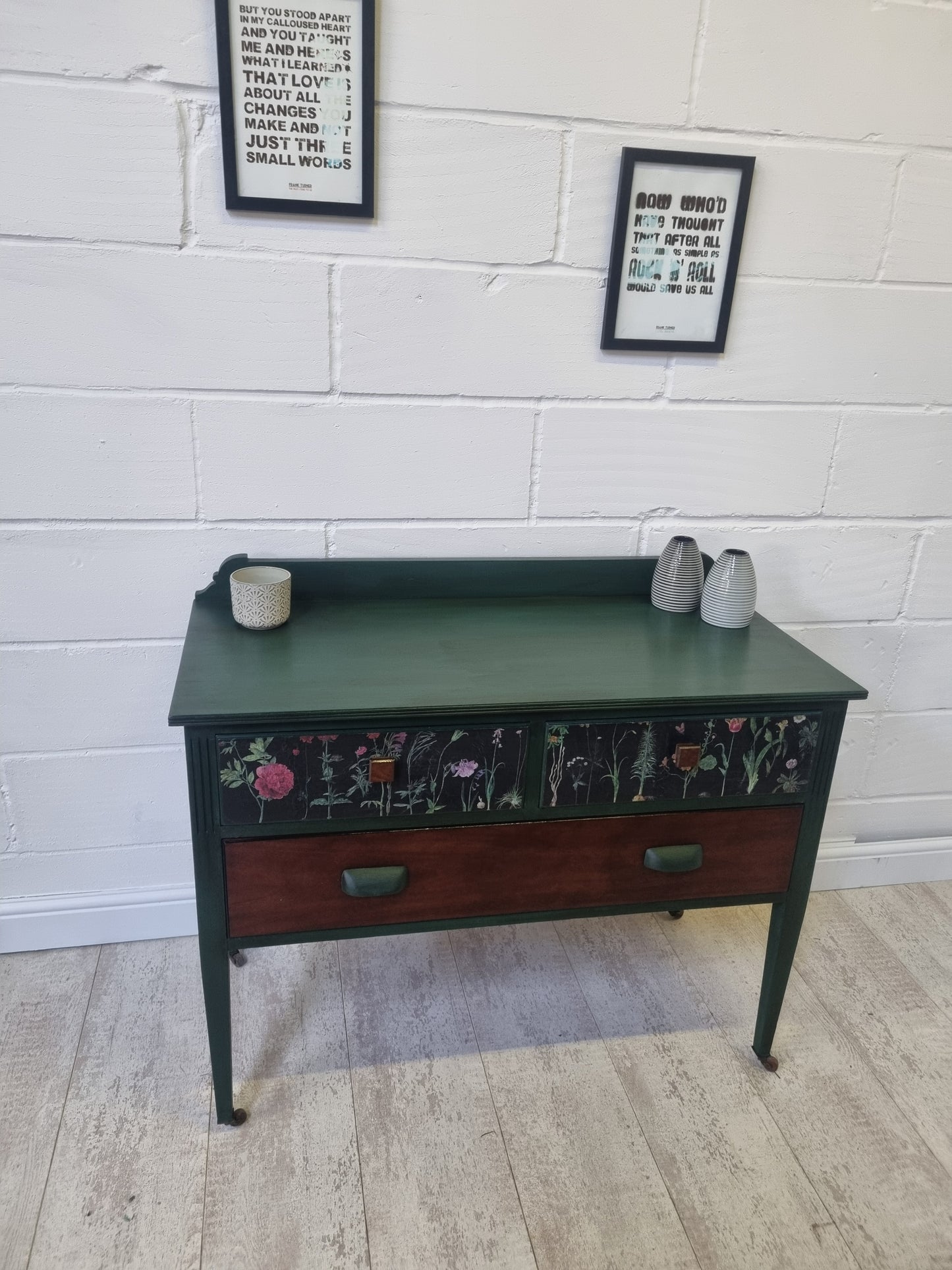 Console table